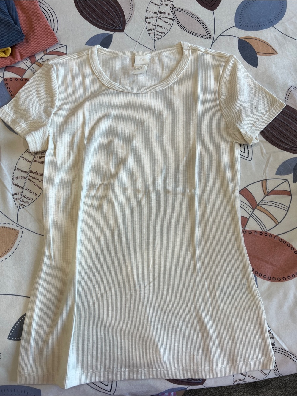 H&M Cream Ribbed Short-Sleeve Tee